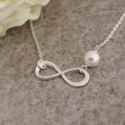 Sterling Silver Infinity necklace, simple Infinity necklace,Swarovski Pearl, Bridesmaid gift,wedding,Infinite Friendship,sterling silver 925