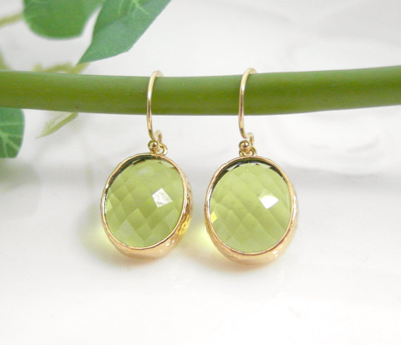 Peridot Earring Gl Stone Wedding Gorgeous Drop Peridot Earring Gl Stone Wedding Gorgeous Drop In Twisted Bezel Olive Green Dangle Earrings Bridesmaid Gifts