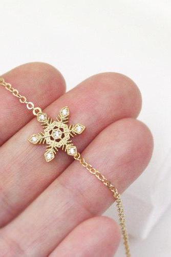 Snowflake Bracelet, Christmas Gift, Winter Jewelry,bridesmaid Gift, Friendship Bracelet